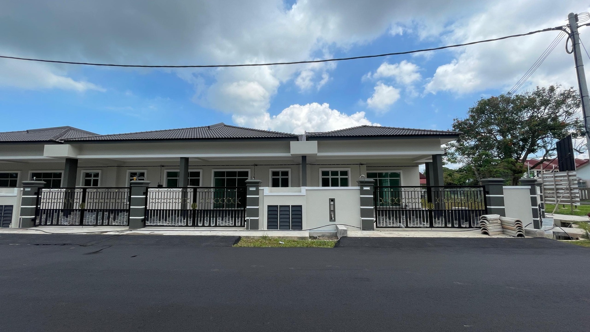 Rumah Teres 4 Bilik, Tmn Sri Cempaka